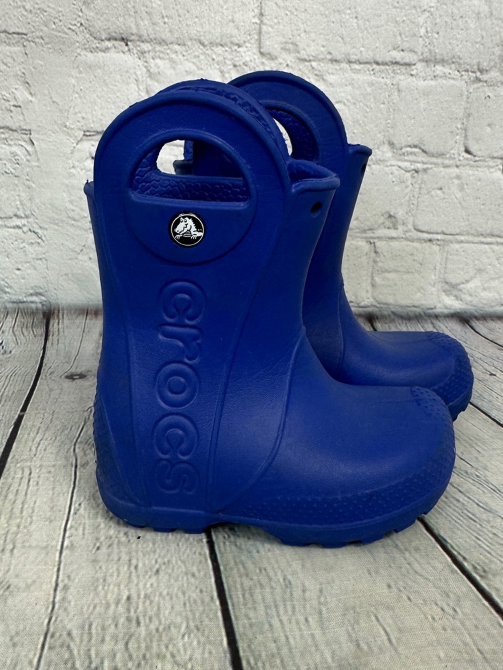 Crocs toddler handle rain boots size 6